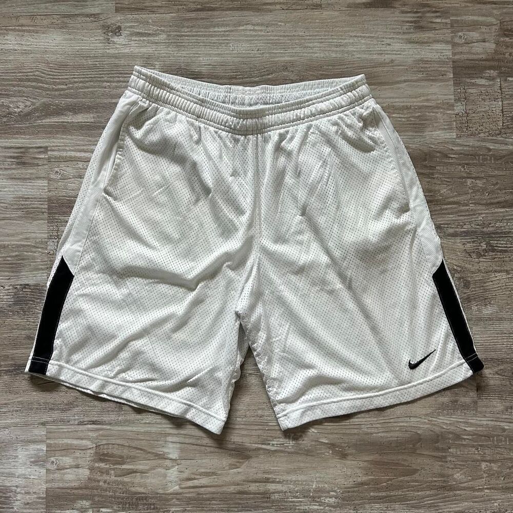 Nike Men's white mesh basketball sportswear athletic shorts